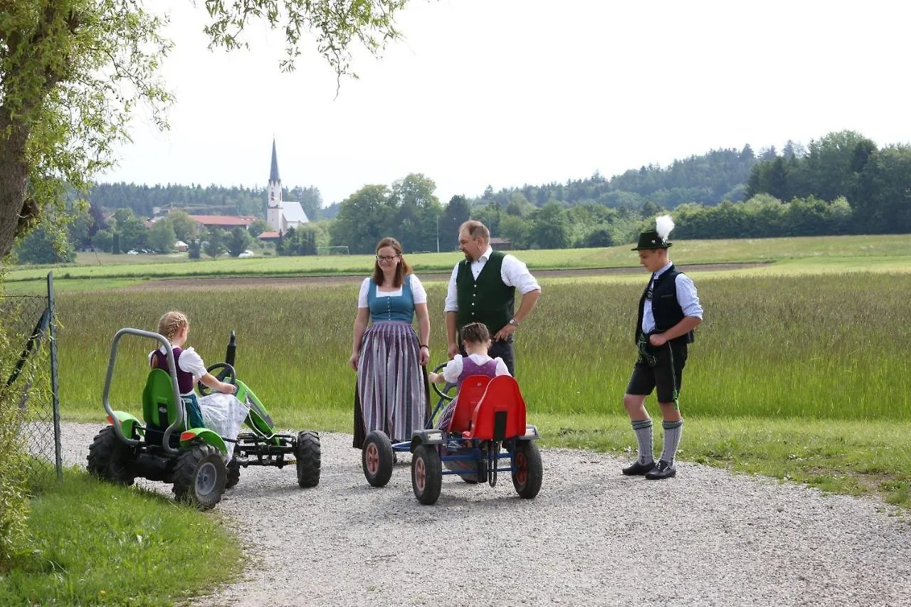 Beim Lenglacher Chieming Farm stay